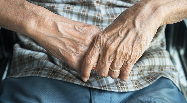 Cara menghilangkan keriput di jidat