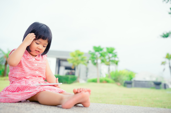 3 Cara Mengatasi Kutu Rambut pada Anak Tanpa Obat