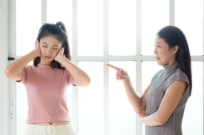 Awas, Kenali Tanda Toxic Parent yang Berbahaya Bagi Anak