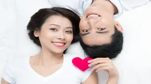 Apakah Hubungan Intim dengan Kondom Aman untuk Miss V?
