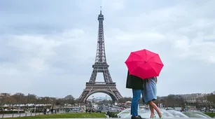 Tips Honeymoon Romantis Agar Dapat Momongan