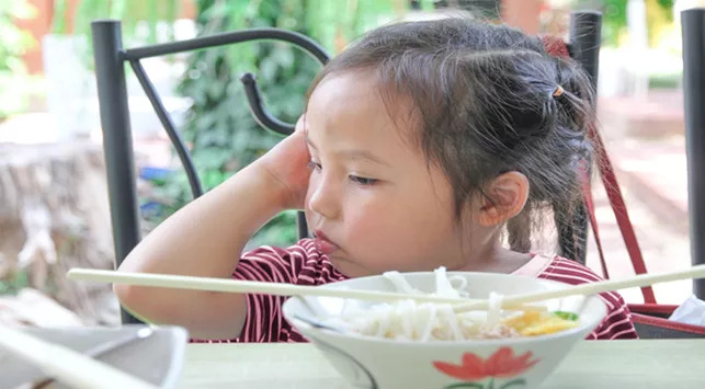 Anak Enggak Doyan Makan Saat Puasa? Ini Penyebabnya