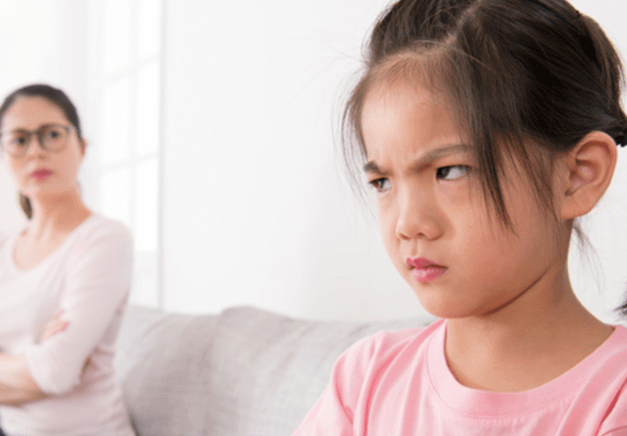 5 Cara Menghadapi Anak Pemarah dan Suka Ngambek