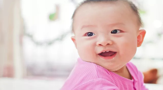 Ibu, Ini 9 Makanan Padat untuk Bayi yang Mulai Tumbuh Gigi