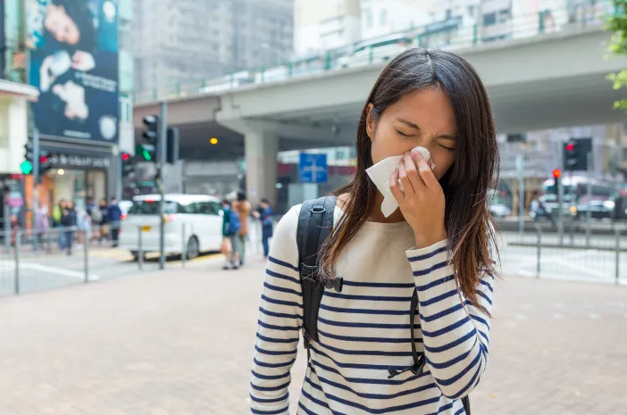 Flu Tiba-Tiba Menyerang saat Liburan? Atasi dengan Cara Ini