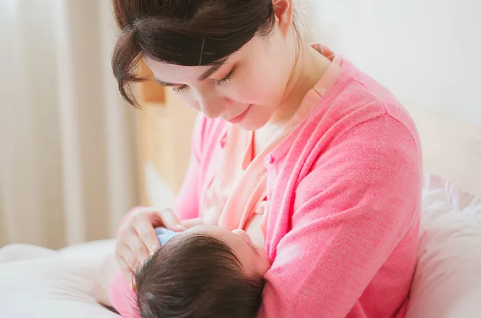 Ibu, Waspada Penularan Cacar Monyet Melalui Pemberian ASI pada Bayi