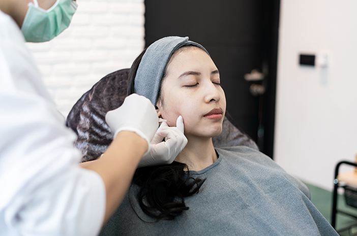 6 Kondisi yang Bisa Diatasi dengan Derma Filler