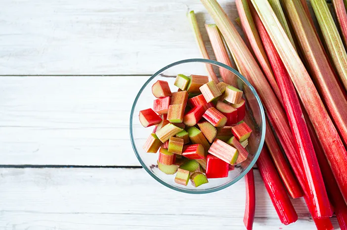 Kaya Nutrisi, Ini 5 Manfaat Rhubarb yang Jarang Diketahui