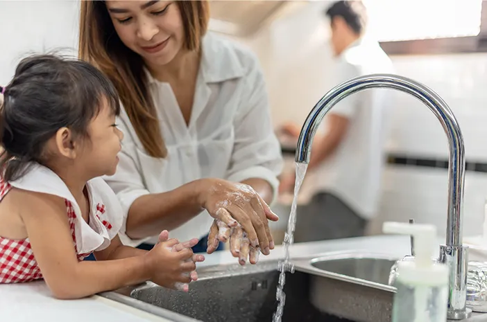 6 Perilaku Sehat agar Anak Terhindar dari Infeksi Penyakit
