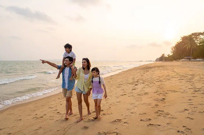 7 Tips Menjaga Kesehatan Anak saat Libur Akhir Tahun