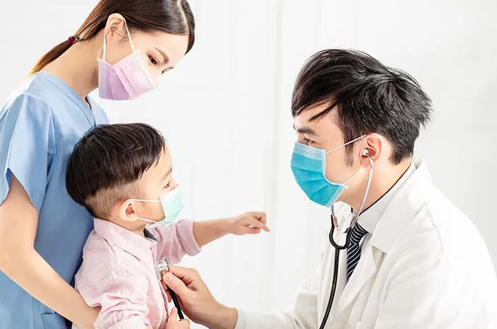 Ibu, Ketahui 6 Tanda dan Gejala Awal Kanker pada Anak