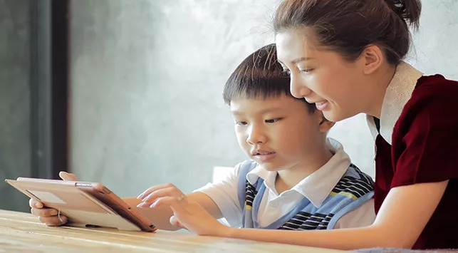 Mulai Kerepotan, Ini 6 Cara Hadapi Anak Malas Belajar