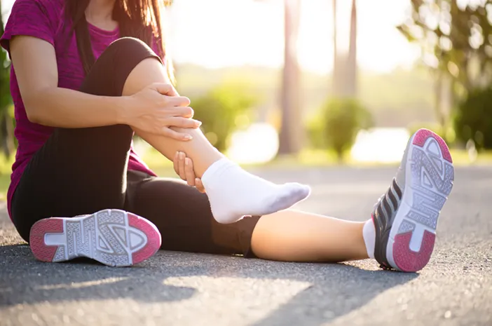 Serba-serbi Achilles Tendinitis yang Perlu Diketahui