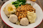 Resep mie ayam sederhana yang bisa kamu coba di rumah