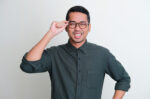 Dunning kruger effect adalah bias kognitif yang menyebabkan penilaian berlebihan terhadap kemampuan diri sendiri.
