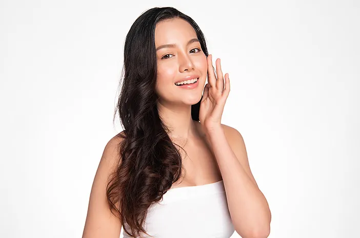 Ini Warna Rambut yang Bagus untuk Pemilik Kulit Sawo Matang