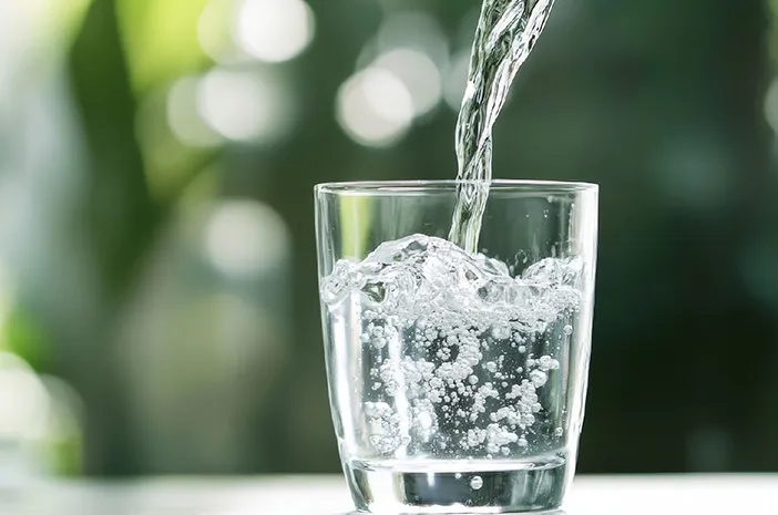 Air Zam Zam: Keajaiban, Manfaat, dan Fakta Penting