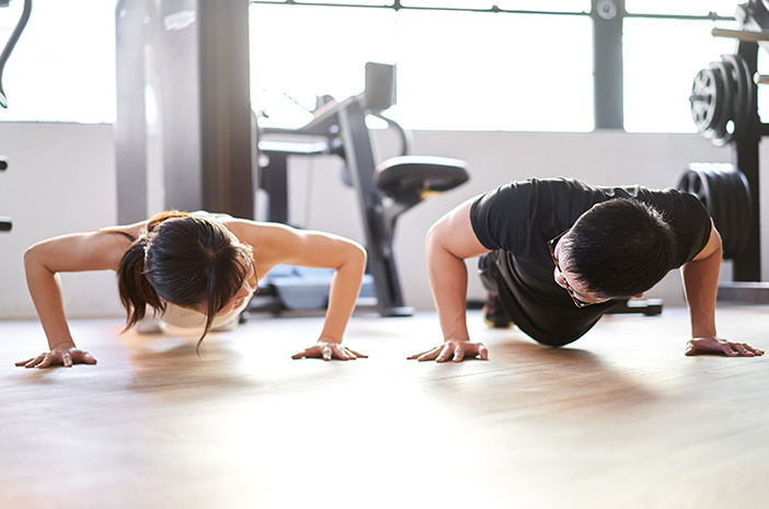 Gampang Loyo saat Angkat-Angkat Barang? Coba Push Up untuk Menguatkan Tubuh