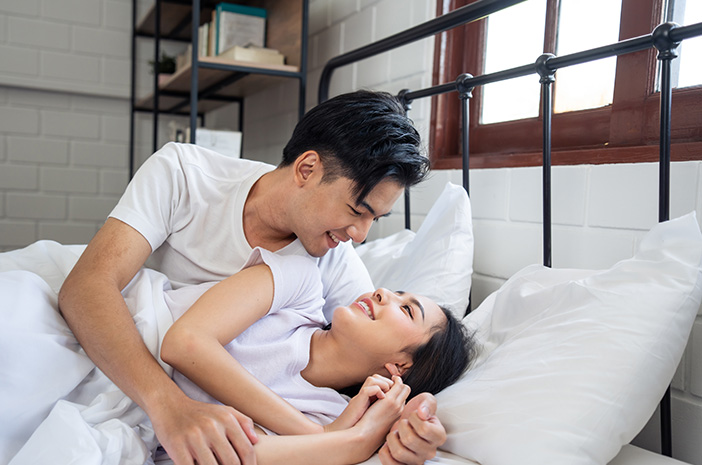 Yuzhno-Saxalinsk bilan tanishish klitorini sorish