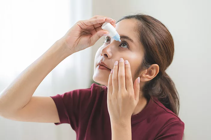 5 Langkah Awal Obati Konjungtivitis
