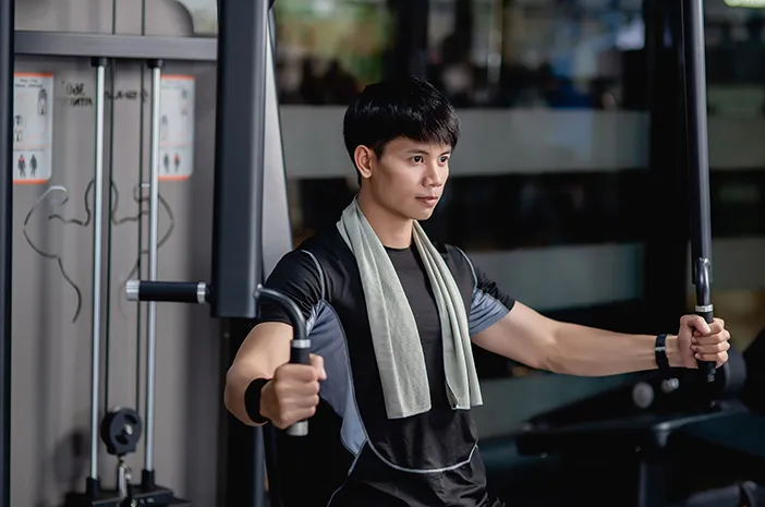 Chest Press: Panduan Lengkap, Manfaat dan Variasi!