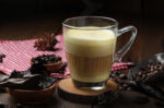 Teh Tarik: Minuman Lezat dan Cara Membuatnya