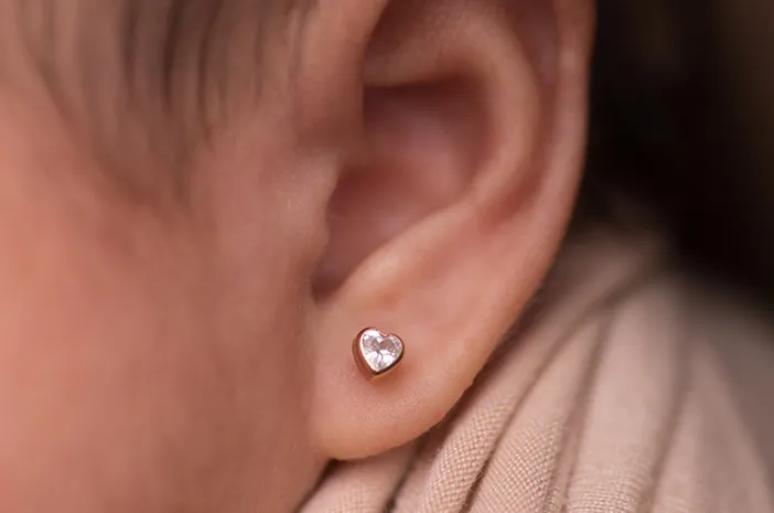 Anting Bayi: Panduan Memilih Aman dan Nyaman
