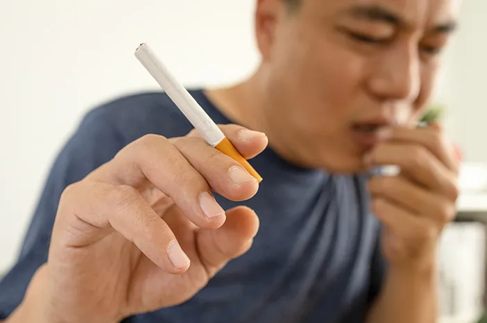 Rokok Kretek: Kandungan dan Bahayanya untuk Kesehatan