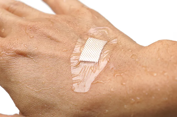 Plester Anti Air: Perlindungan Luka yang Praktis dan Tahan Basah