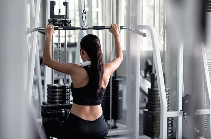 Lat Pulldown: Latihan Punggung untuk Postur Ideal