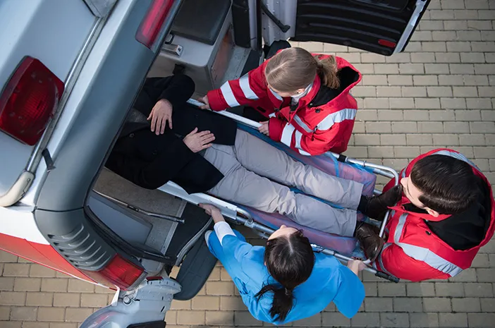 Ambulance Services: Functions and Key Differences from a Hearse