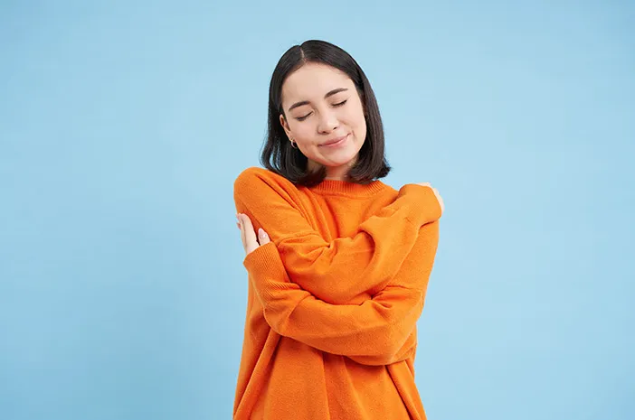 Acceptance Adalah? Arti, Manfaat, dan Tips Menerima Diri