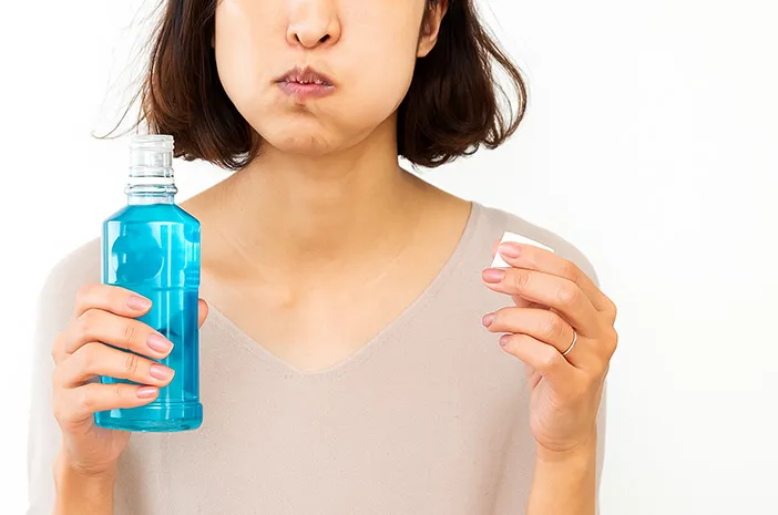 Pengharum Bau Mulut, Solusi Cepat Atasi Nafas Tak Segar