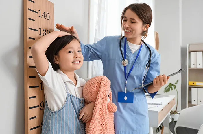 Berbahaya untuk Tumbuh Kembang anak, Ini 4 Penyebab Stunting