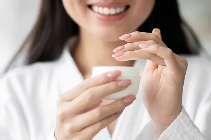 Pilihan Cream Malam yang Bagus untuk Flek Hitam