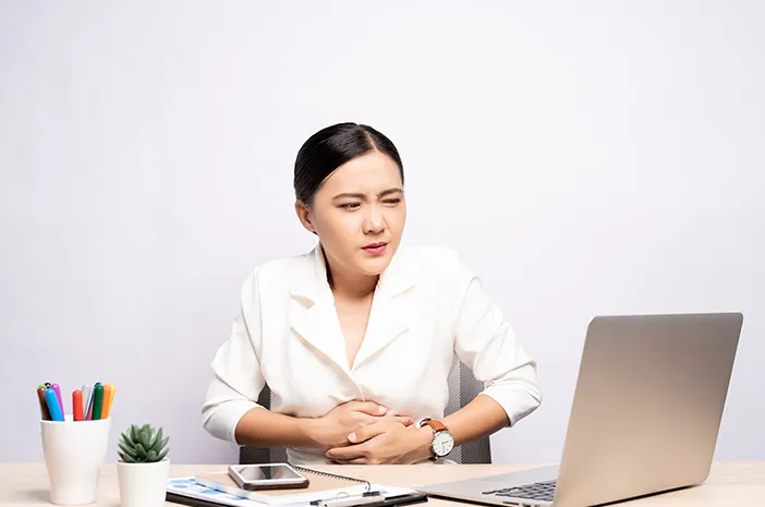 Ini Cara Alami Atasi Asam Lambung yang Sering Kambuh