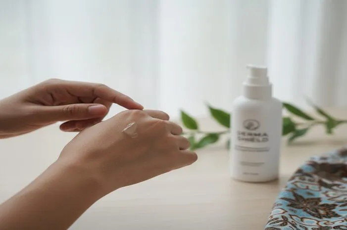 Primer: Definisi dan Kegunaan Lengkap (Bukan Cuma Makeup!)