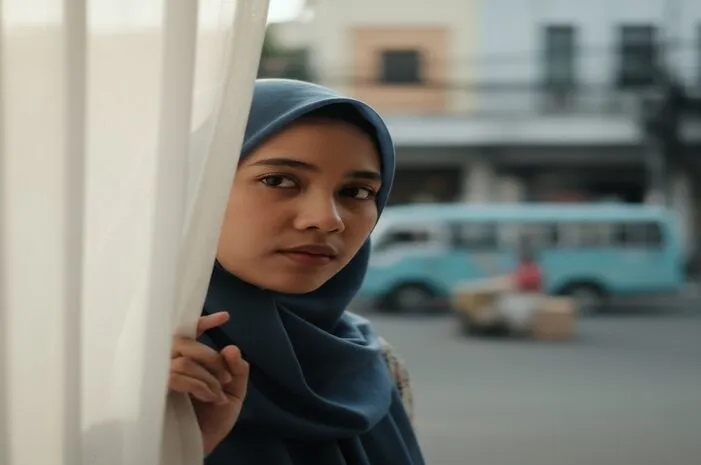 Voyeurism: Mengintip Itu Apa dan Dampaknya?