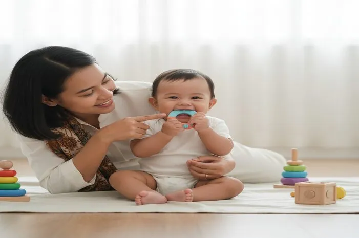 Bayi 9 Bulan Belum Tumbuh Gigi? Ini Penyebab & Solusinya