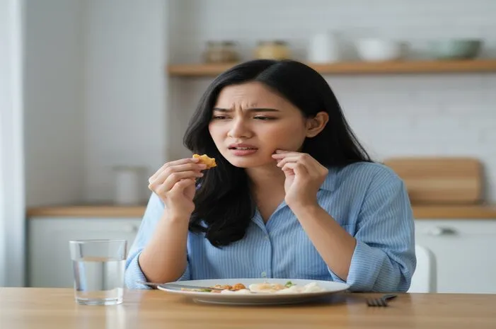 Rahang Sakit Saat Mengunyah? Ini Penyebab dan Solusinya