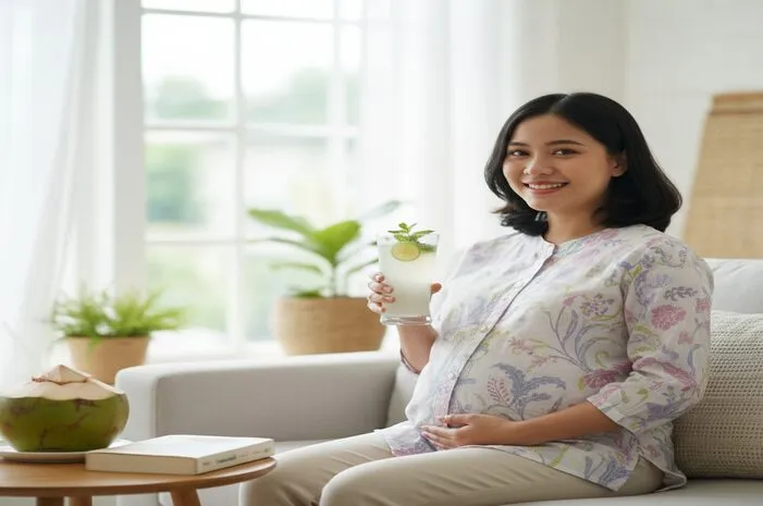 Air Kelapa Muda: Manfaat Trimester 1 untuk Ibu Hamil