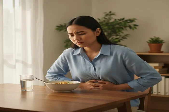 Kenapa Perut Sakit Setelah Makan? Ini Penyebabnya!