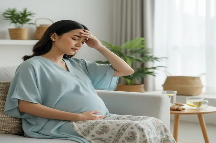 Pusing Saat Hamil Trimester 1? Ini Penyebab & Cara Atasinya