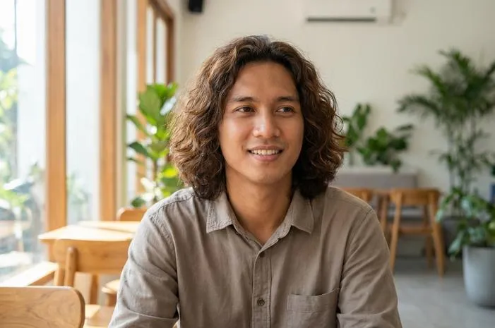 Inspirasi Gaya Wavy Hair Pria Korea dan Tips Merawatnya