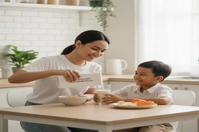 UHT Plain: Susu Segar Alami, Kaya Nutrisi, Praktis!