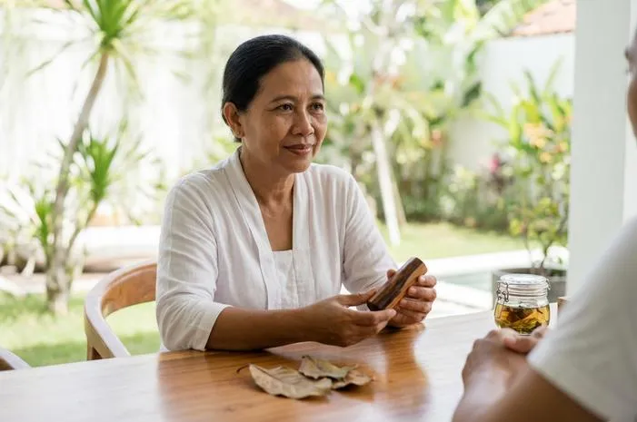 Kayu Dewandaru: Khasiat, Mitos, dan Keistimewaannya