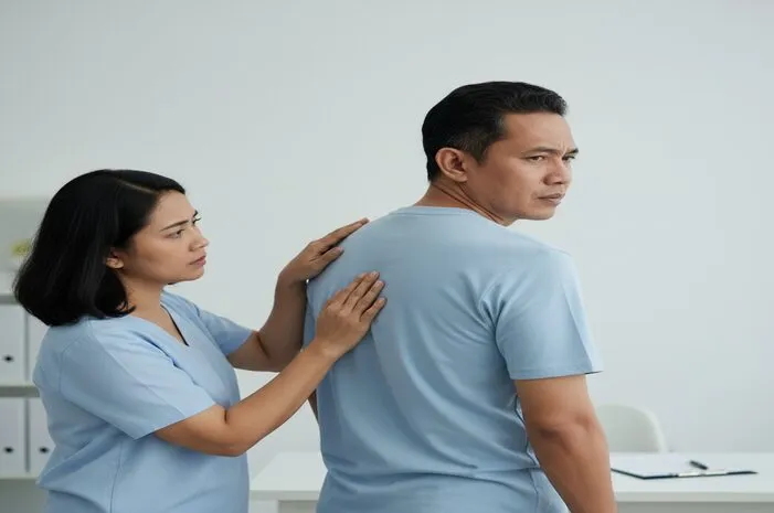 Benjolan di Punggung Belakang: Penyebab dan Cara Mengatasi