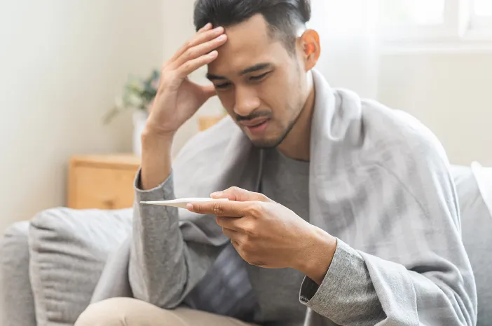 Begini Cara Menurunkan Demam pada Orang Dewasa Tanpa Obat