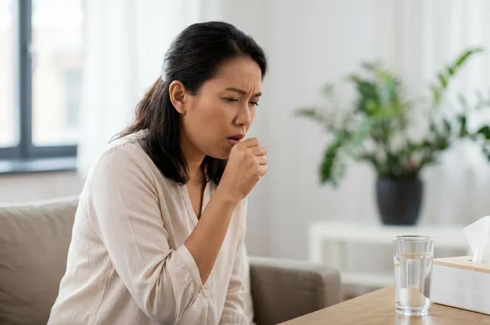 Batuk Kering: Penyebab, Gejala, Cara Mengatasi