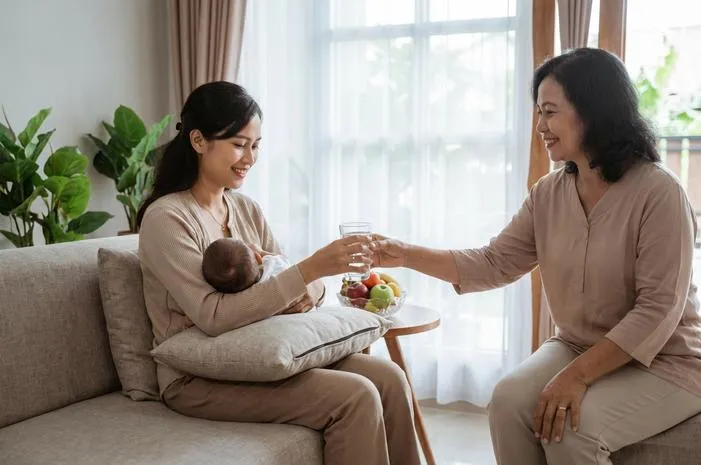 Busui Friendly: Nyaman Menyusui, Gaya Tetap Oke!